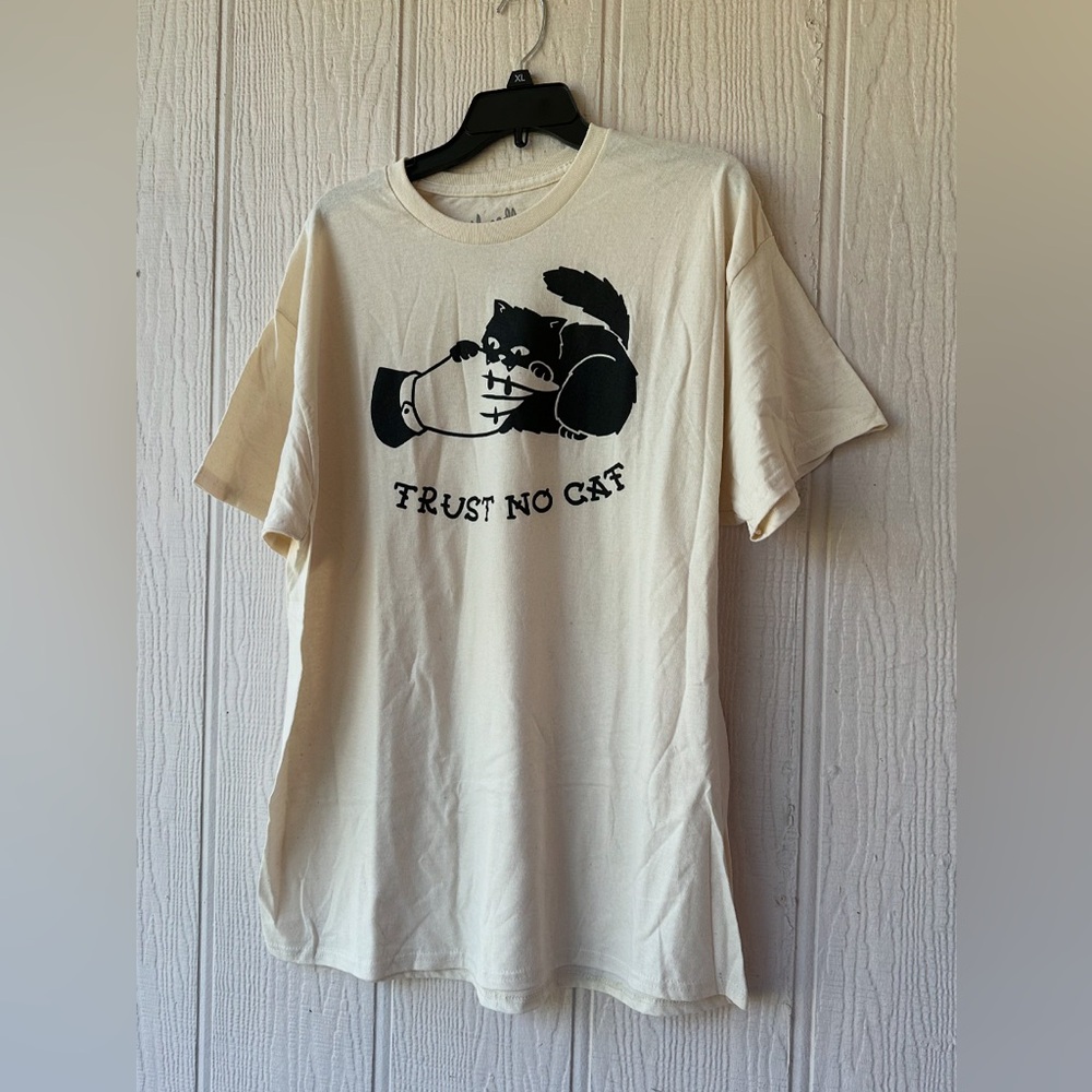 SOLD - NWOT Trust No Cat Graphic Tee - Picture 7 of 8